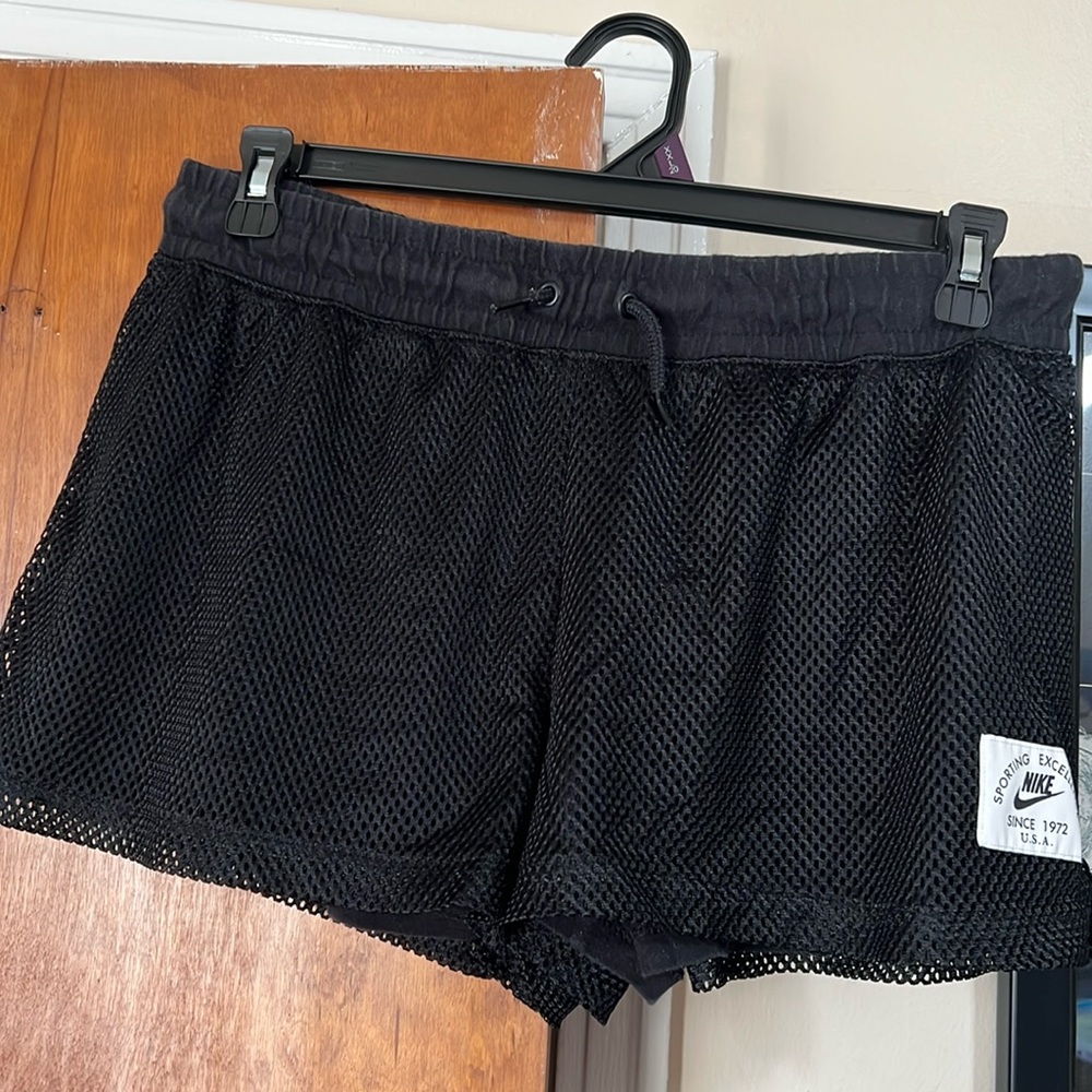 Nike Sportswear Heritage Women's Mesh Shorts